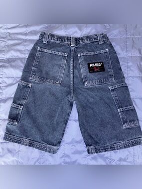 Vintage fubu the collection Cargo jean short 14